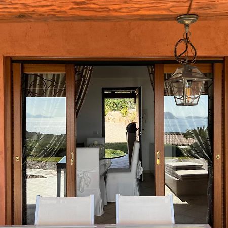 Villa A Golfo Aranci Con Vista Su Tavolara Marinella  Eksteriør billede