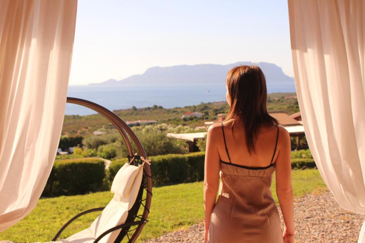 Villa A Golfo Aranci Con Vista Su Tavolara Marinella  Eksteriør billede