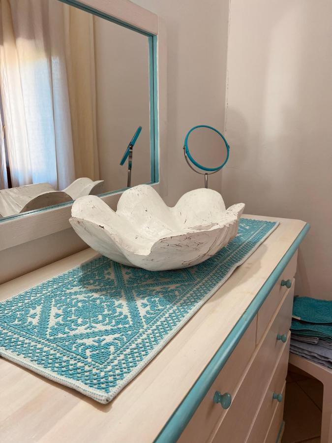 Villa A Golfo Aranci Con Vista Su Tavolara Marinella  Eksteriør billede
